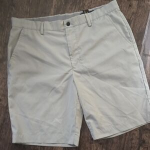 GREG‎ NORMAN Collection Khaki Flat Front Shorts Sz 36